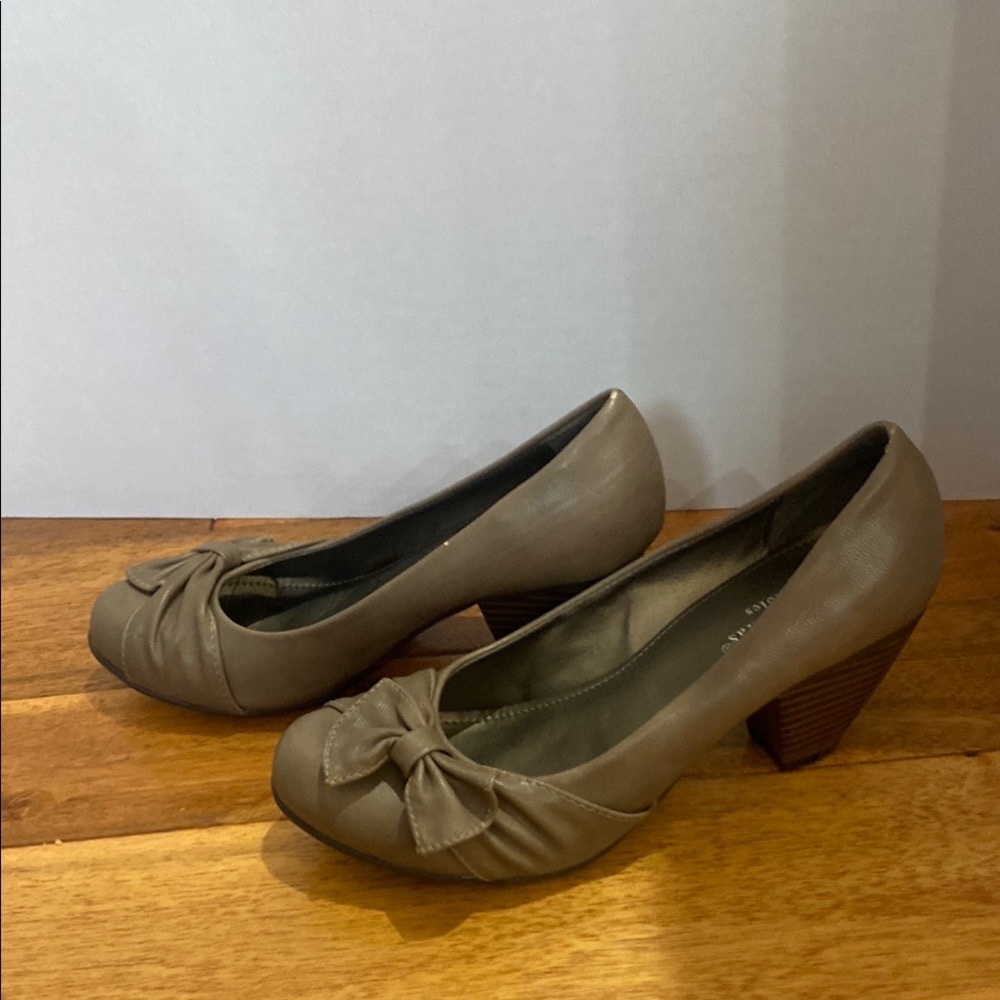 Pierre Dumas Heels with Bow Detail